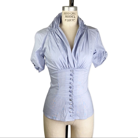 Tops - BOGO 🔥 Gathered embroidered butterfly blouse 36